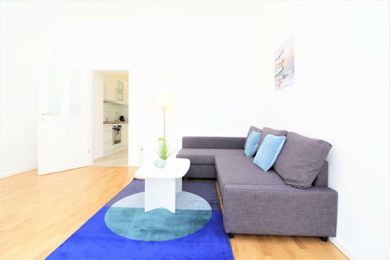 Marine: Newly Renovated 2nd District Appartement